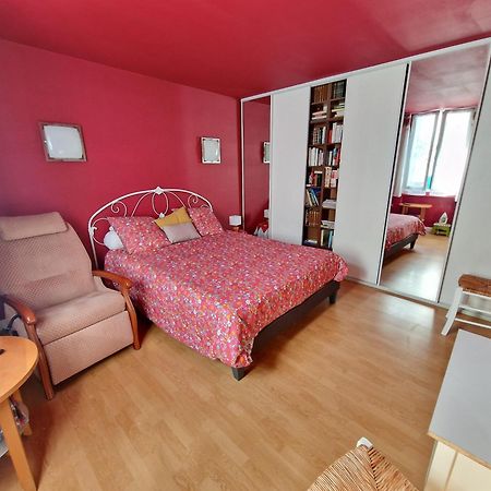 Chez Mamichou Apartment Moret-sur-Loing Ngoại thất bức ảnh