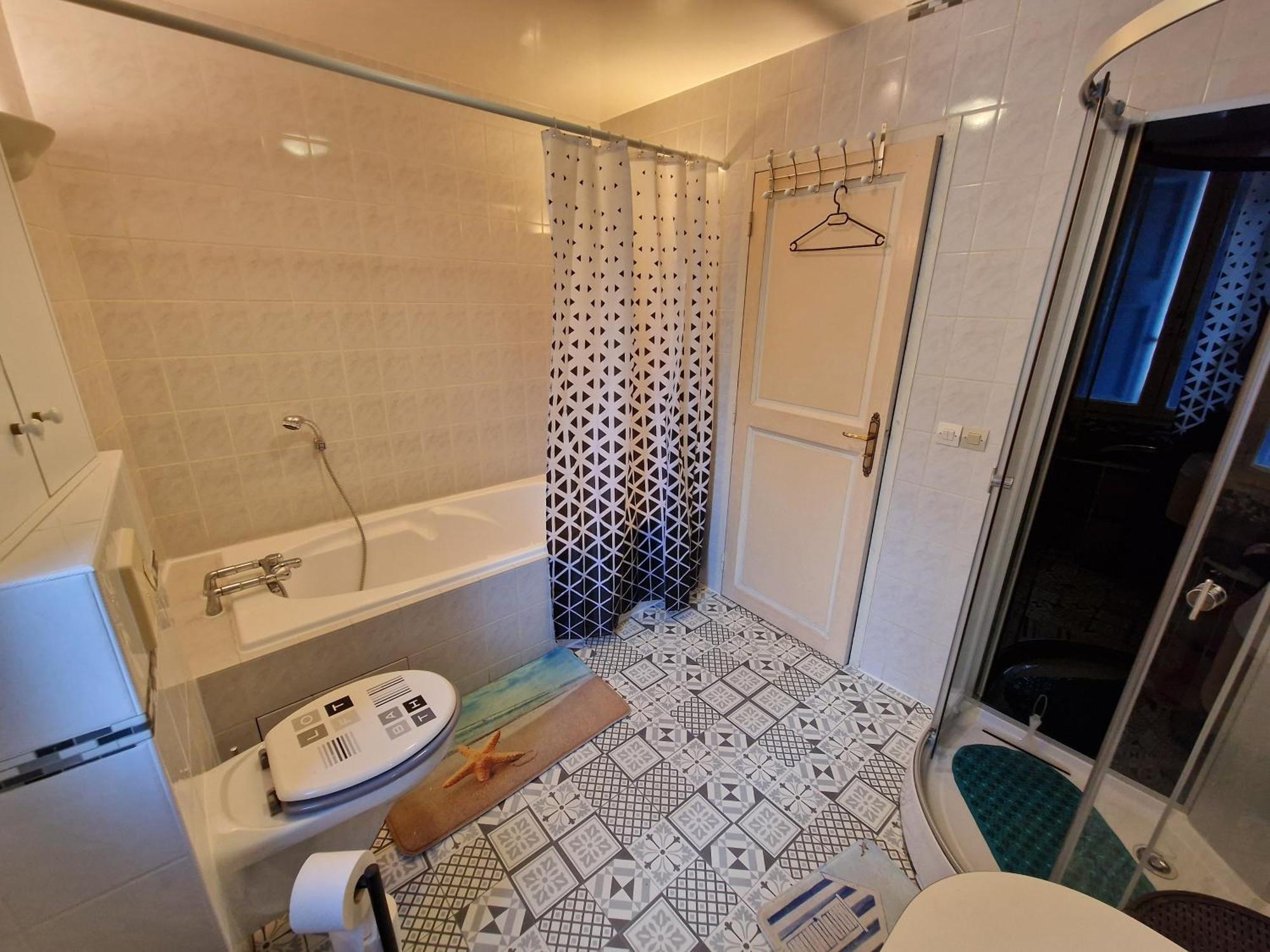Chez Mamichou Apartment Moret-sur-Loing Ngoại thất bức ảnh